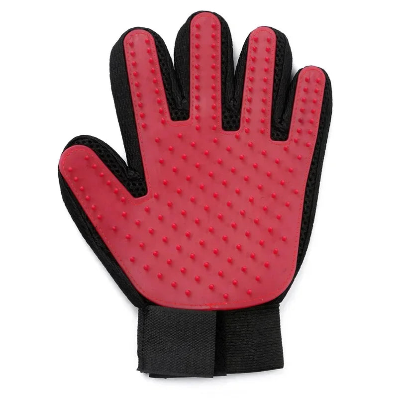 Silicone grooming gloves for cats and dogs