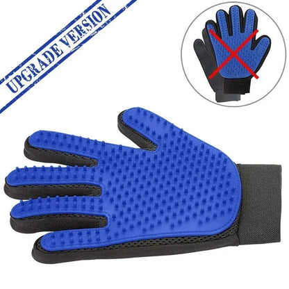 Silicone grooming gloves for cats and dogs