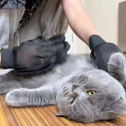 Silicone grooming gloves for cats and dogs
